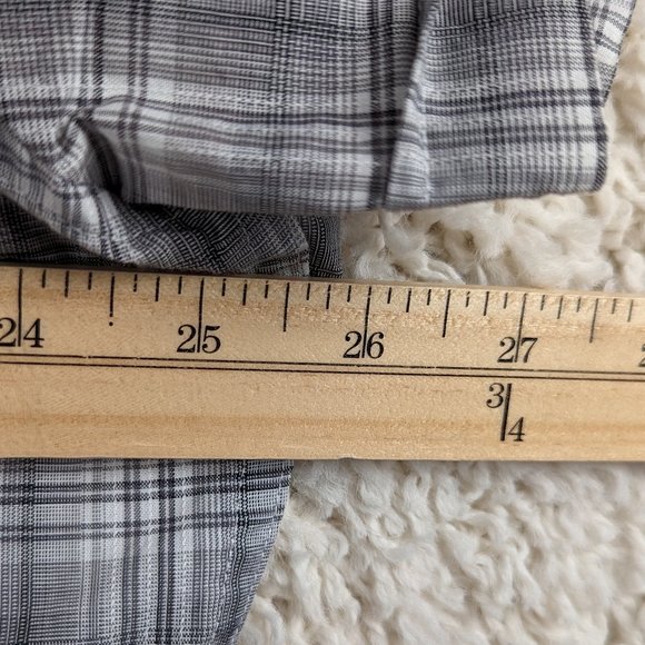 Apt.9* Men's Short Sleeve Button Down Curved Hem Chest Pocket Shirt~ Size XL - Picture 7 of 11